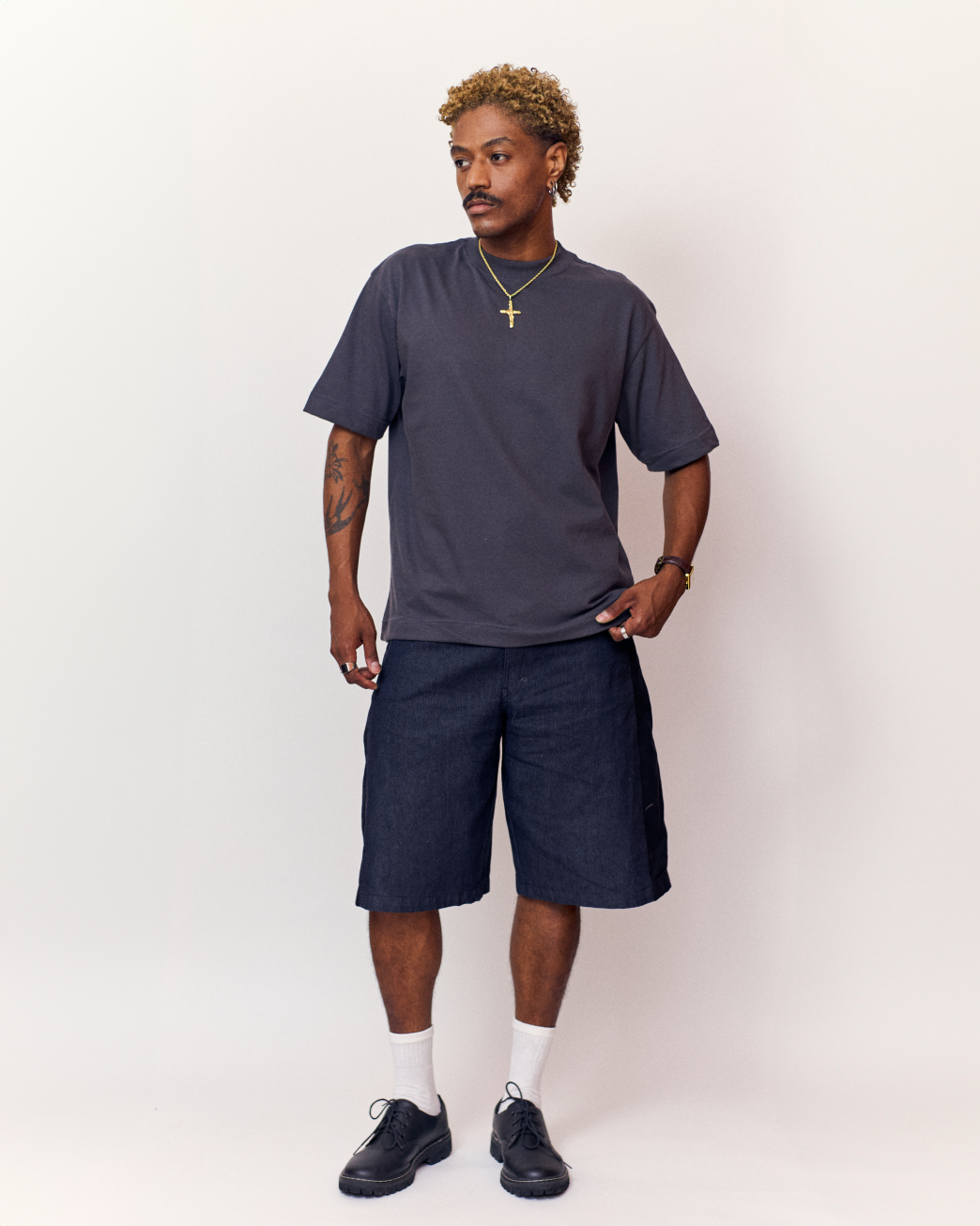 STUDIO DESIGN TEE