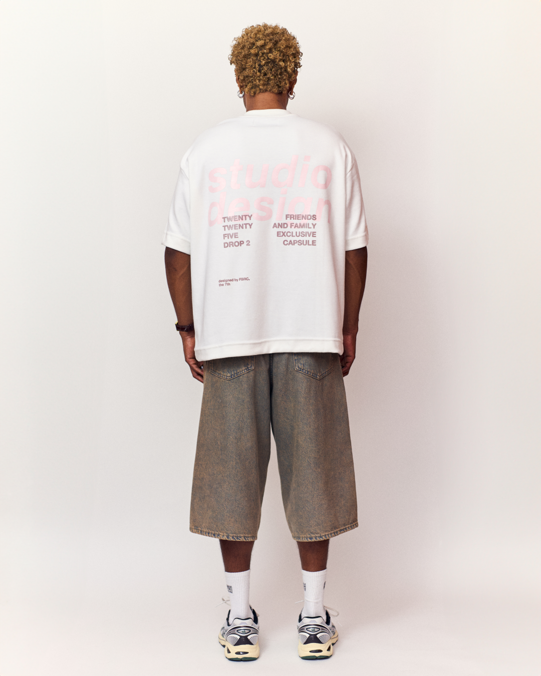 STUDIO DESIGN TEE