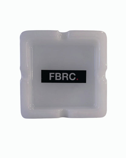 INTRO ASHTRAY