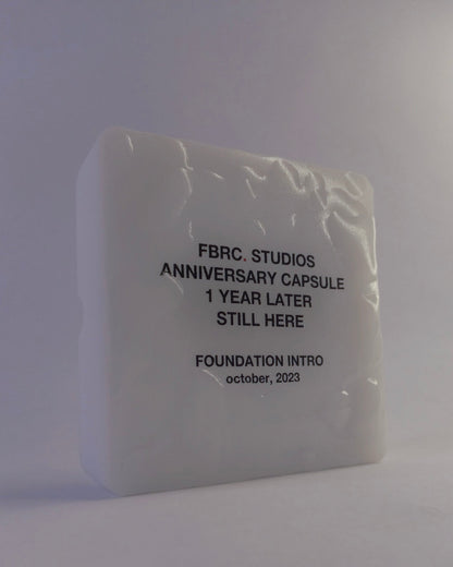 INTRO ASHTRAY