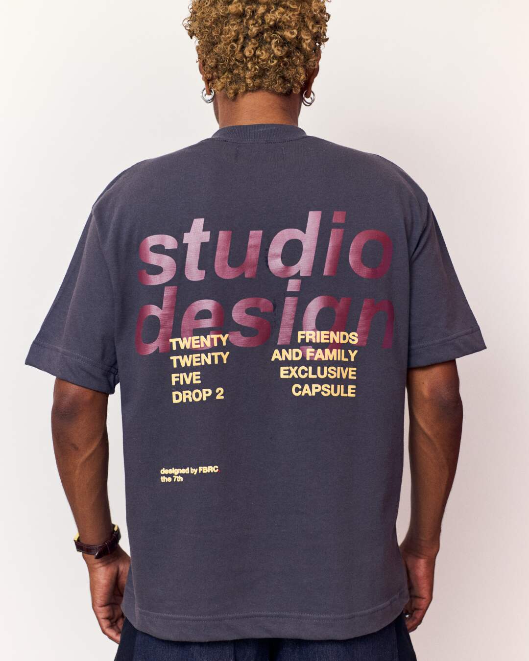 STUDIO DESIGN TEE